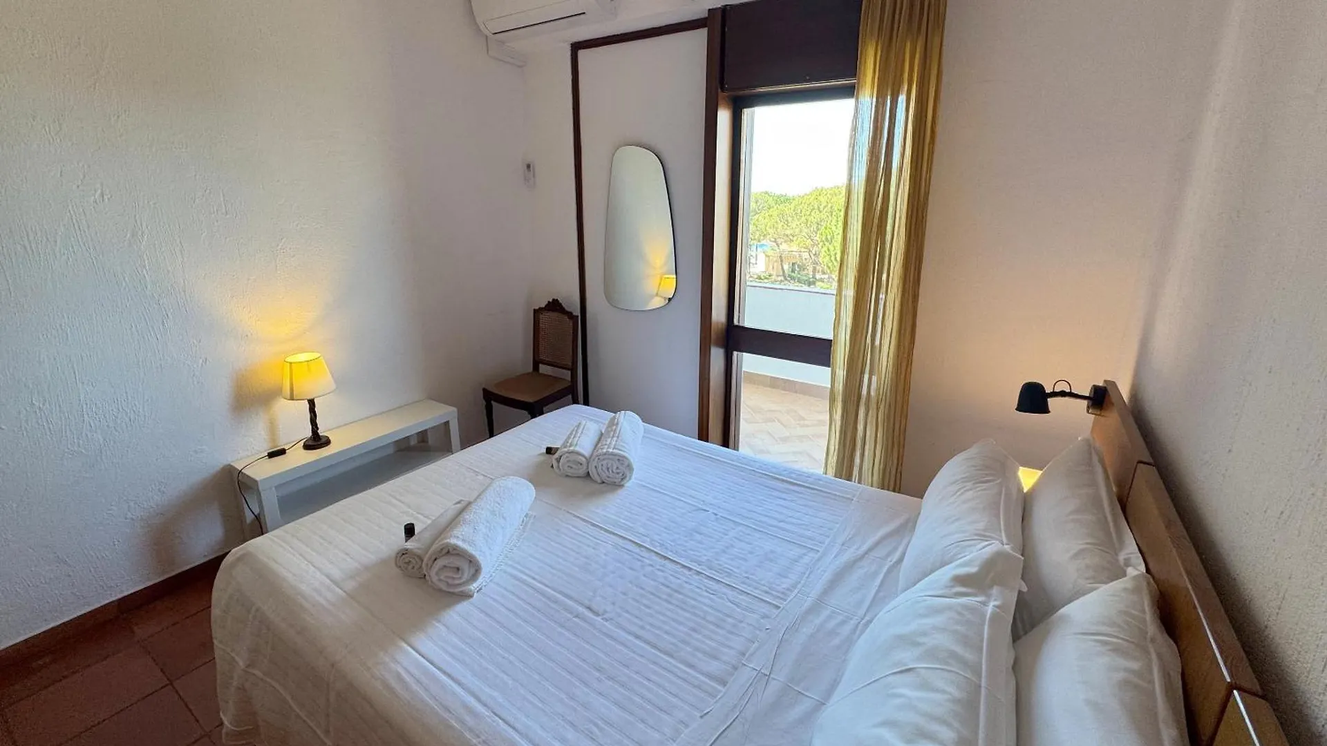 Apartment On The Beach By Amcf Alvor
