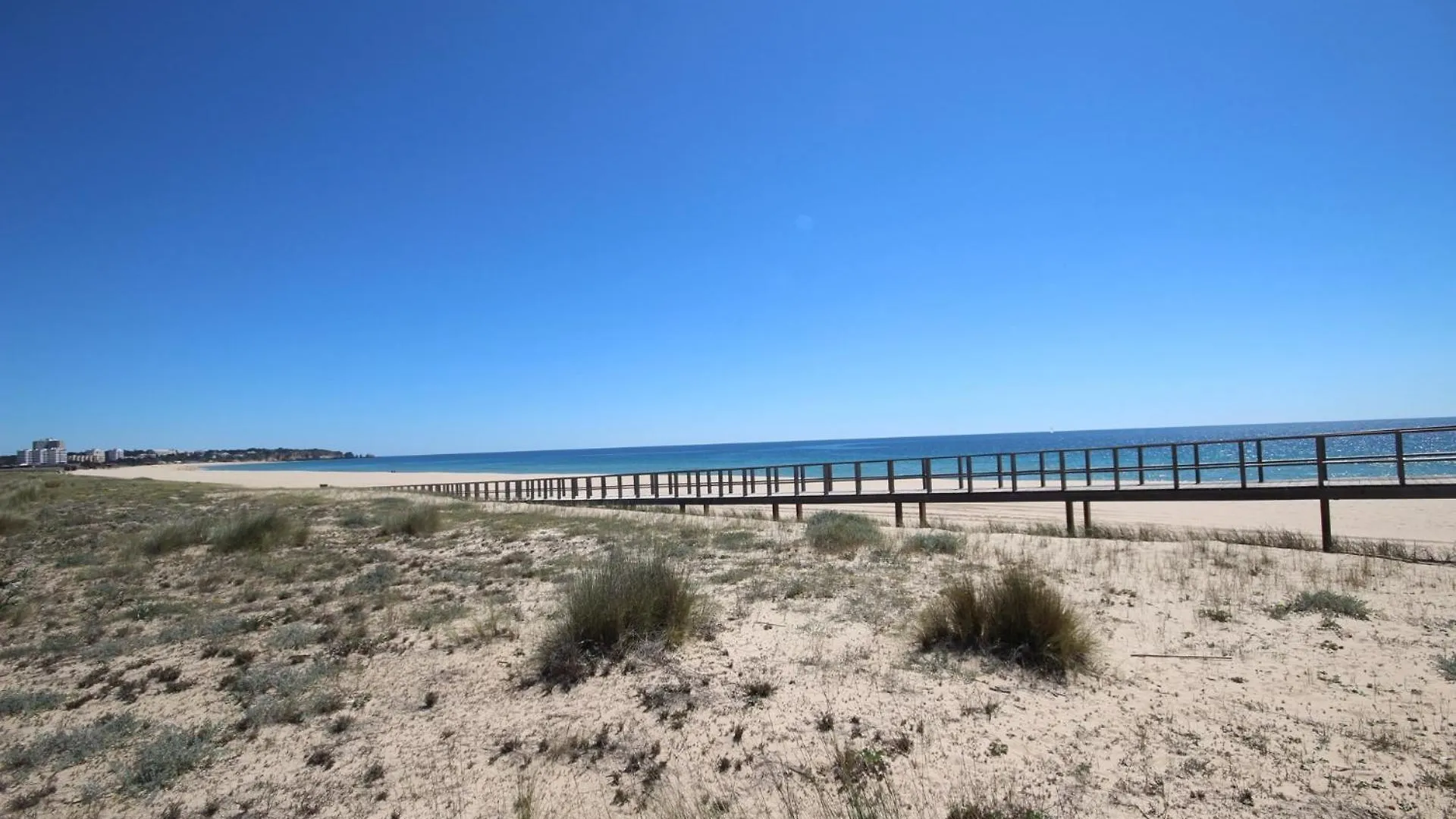 Apartment On The Beach By Amcf Alvor